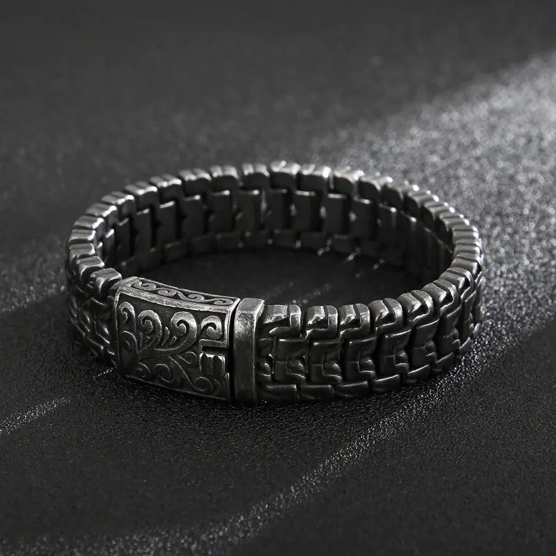 Hip Hop Flower Men's Titanium Steel Bracelet - Simple Style